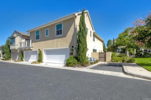 4302 Pacifica Way 2, Oceanside, CA 92056