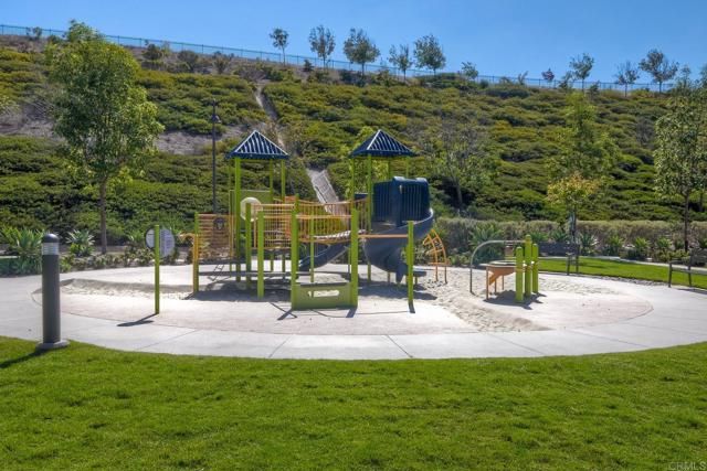 4302 Pacifica Way 2, Oceanside, CA 92056