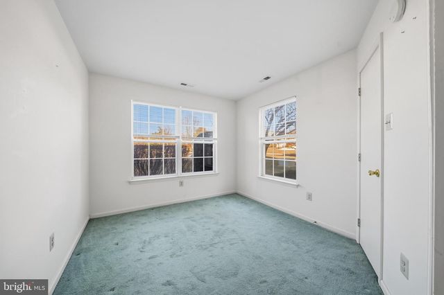 1011 DENBY CT, Quakertown, PA 18951