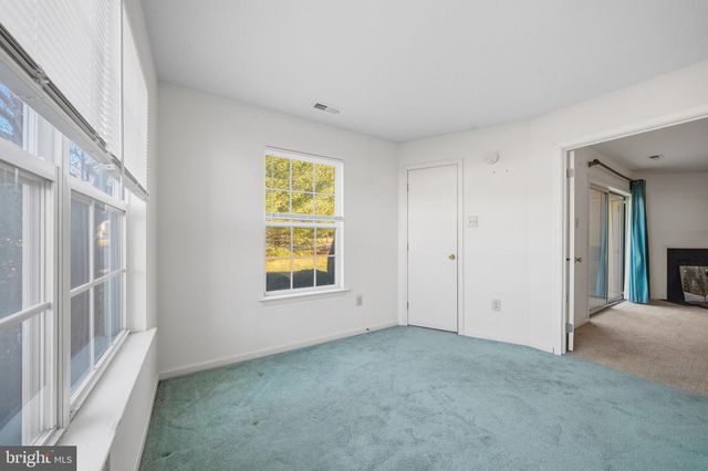 1011 DENBY CT, Quakertown, PA 18951