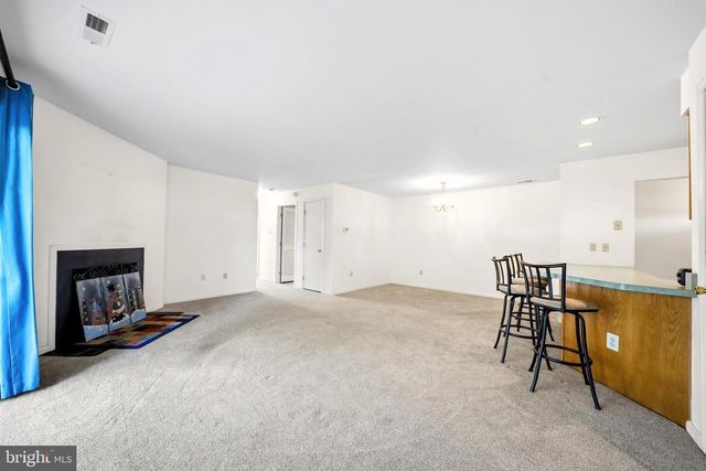 1011 DENBY CT, Quakertown, PA 18951