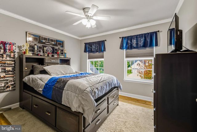 751 DEVONSHIRE DR, Williamstown, NJ 08094