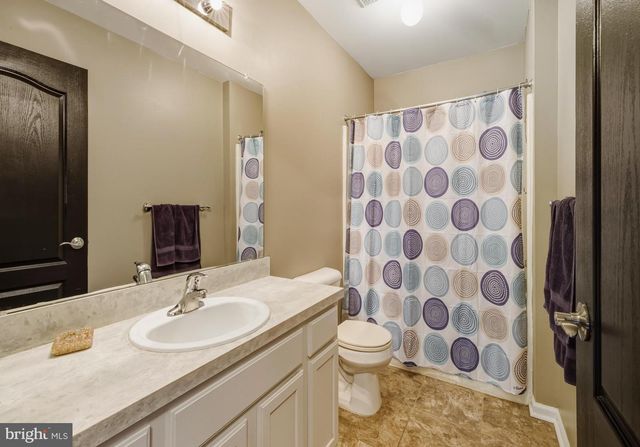 751 DEVONSHIRE DR, Williamstown, NJ 08094