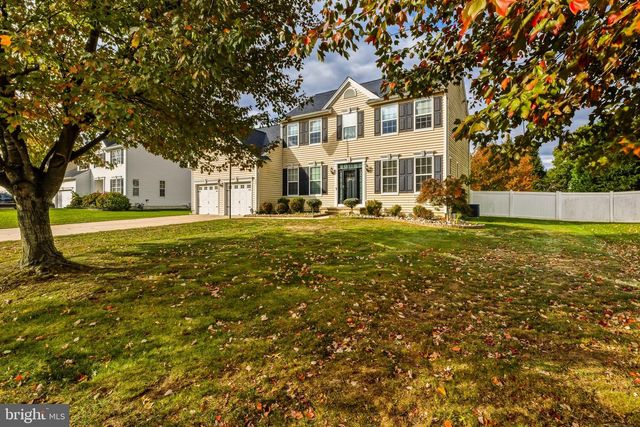 751 DEVONSHIRE DR, Williamstown, NJ 08094