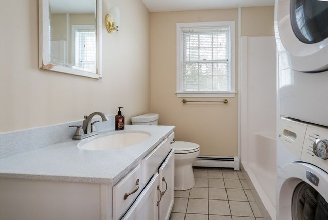 49 Great Hill Dr, Barnstable, MA 02668