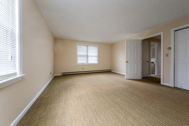 49 Great Hill Dr, Barnstable, MA 02668