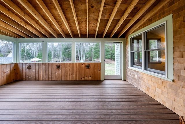 49 Great Hill Dr, Barnstable, MA 02668