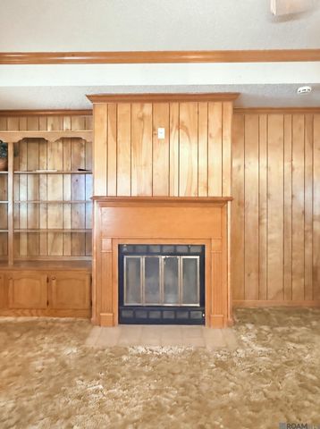 13525 Bridlewood Dr, Greenwell Springs, LA 70739