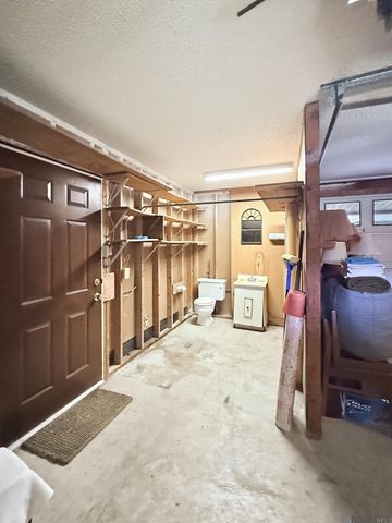 13525 Bridlewood Dr, Greenwell Springs, LA 70739