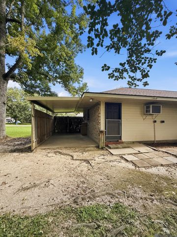 13525 Bridlewood Dr, Greenwell Springs, LA 70739