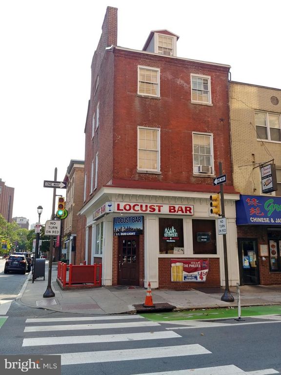 235 S 10TH ST, Philadelphia, PA 19107