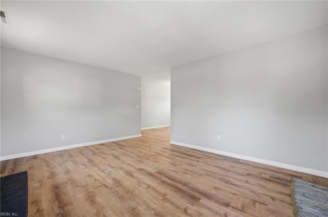 69 Stanley DR, Newport News, VA 23608