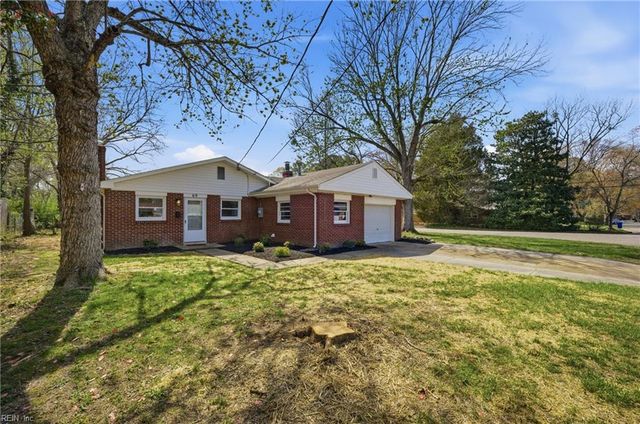 69 Stanley DR, Newport News, VA 23608