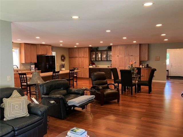 118 Eastview Drive, Shelby, NY 14103