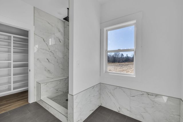 2848 Lee Pike, Soddy Daisy, TN 37379