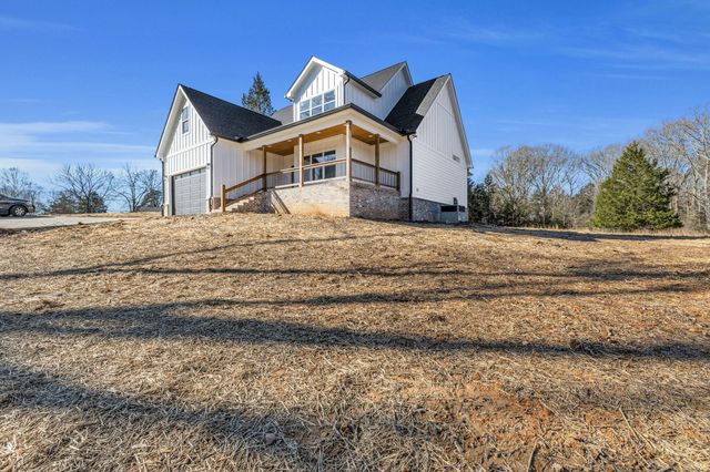 2848 Lee Pike, Soddy Daisy, TN 37379