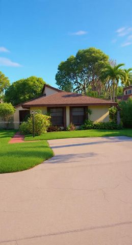 9119 SW 129th Ln, Miami, FL 33176