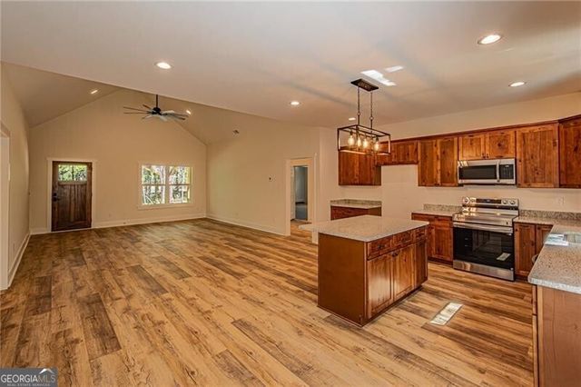 20 Eloise Way, Dawsonville, GA 30534