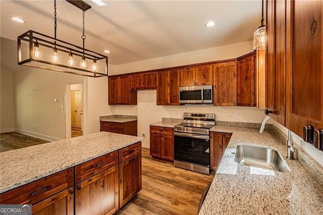 20 Eloise Way, Dawsonville, GA 30534