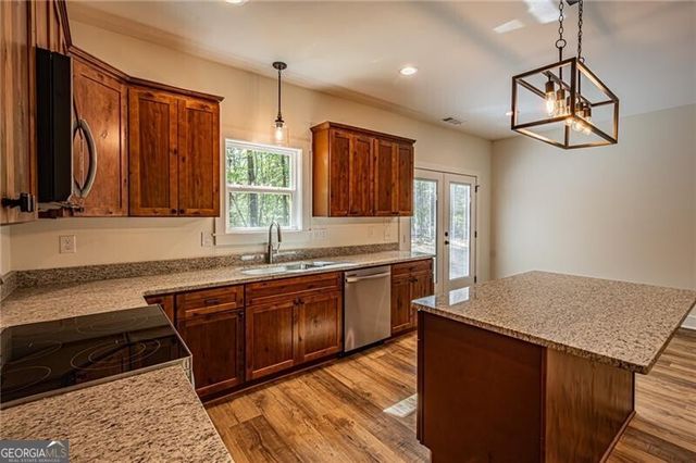 20 Eloise Way, Dawsonville, GA 30534