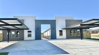 2400 S Hillside Street S, Edinburg, TX 78542
