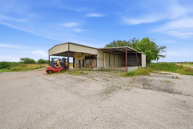 823 Higgins Road, Sherman, TX 75092