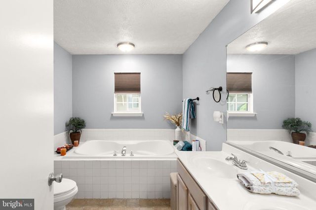 354 WOODLAND GREEN CT, Aberdeen, MD 21001