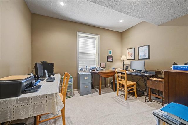 4801 SW Soldier Drive, Lee's Summit, MO 64082