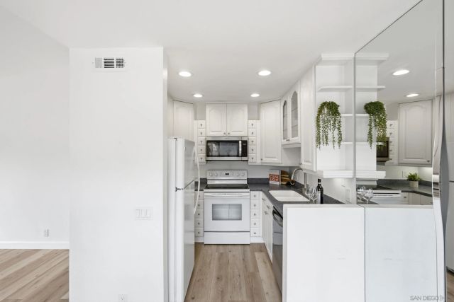 4010 Porte La Paz 59, San Diego, CA 92122