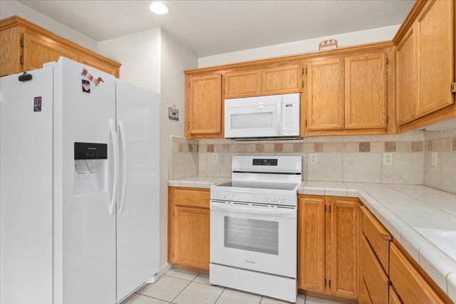 19175 Fjord Lane, Cottonwood, CA 96022