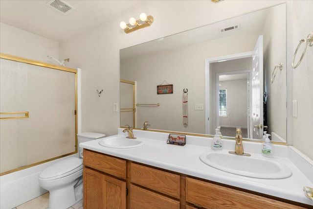 19175 Fjord Lane, Cottonwood, CA 96022