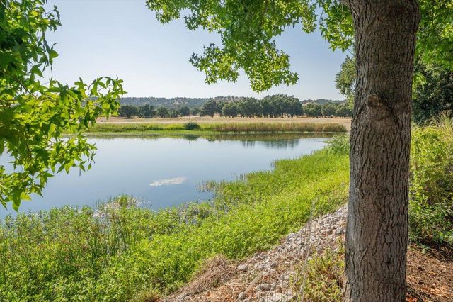 19175 Fjord Lane, Cottonwood, CA 96022