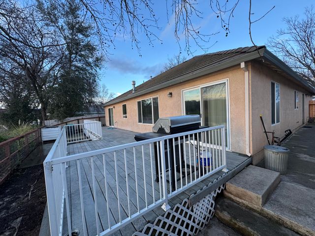 19175 Fjord Lane, Cottonwood, CA 96022