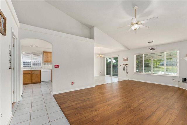 19175 Fjord Lane, Cottonwood, CA 96022