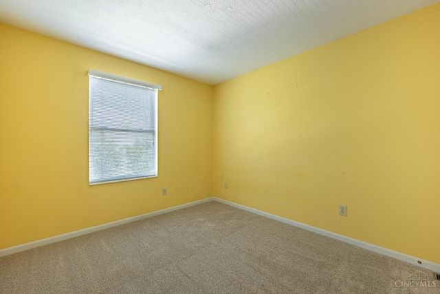 9527 Deer Track Road, West Chester, OH 45069