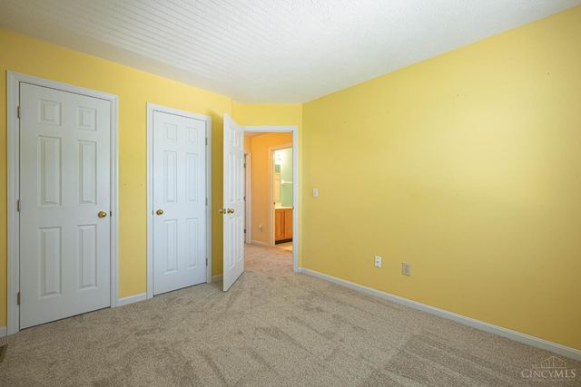 9527 Deer Track Road, West Chester, OH 45069