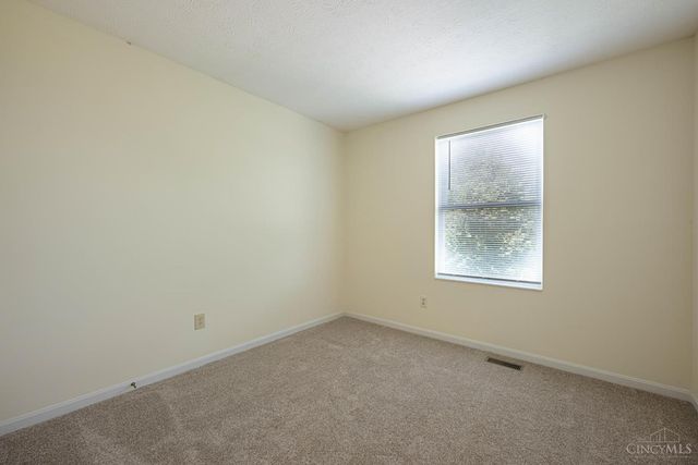 9527 Deer Track Road, West Chester, OH 45069
