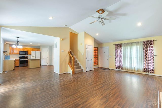 9527 Deer Track Road, West Chester, OH 45069