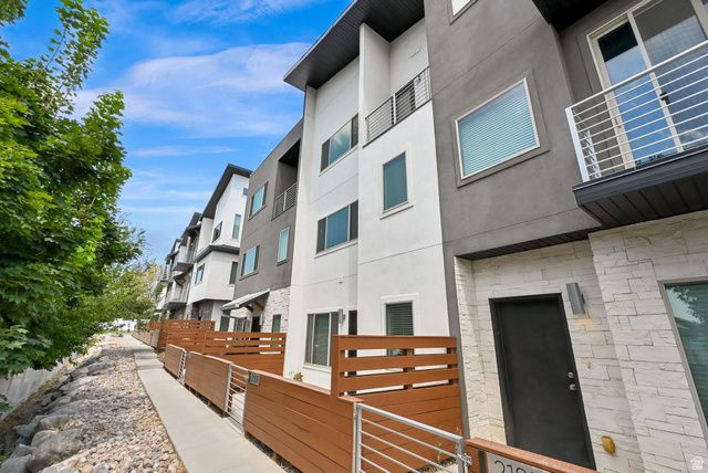 2189 N 525 W, Layton, UT 84041