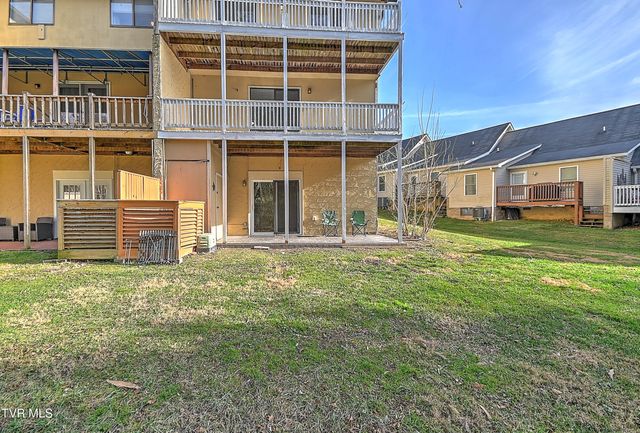 605 Redstone Drive 21, Bristol, TN 37620