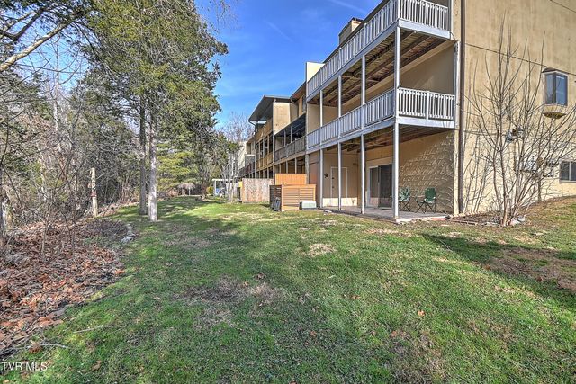 605 Redstone Drive 21, Bristol, TN 37620