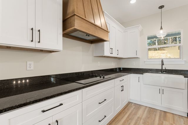 565 Bridle Path, Hartsville, TN 37074