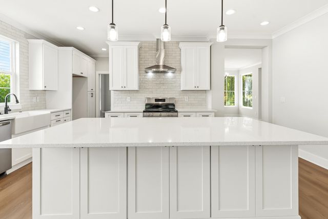 145 Redfish Point Drive, Freeport, FL 32439