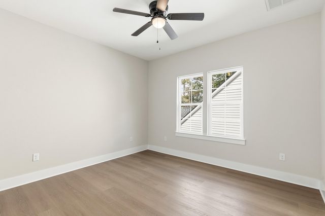 145 Redfish Point Drive, Freeport, FL 32439