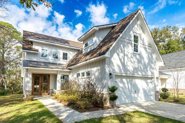 145 Redfish Point Drive, Freeport, FL 32439