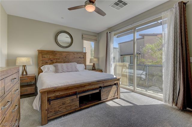 11261 Essence Point Avenue 103, Las Vegas, NV 89135