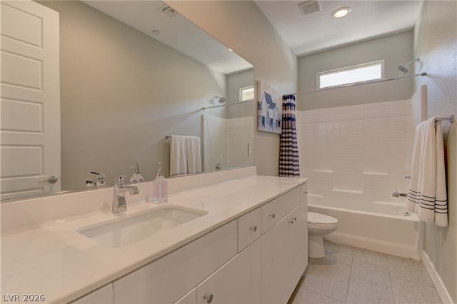 11261 Essence Point Avenue 103, Las Vegas, NV 89135