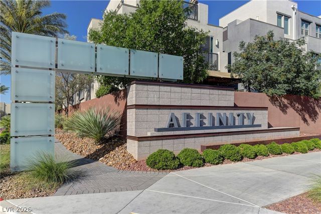 11261 Essence Point Avenue 103, Las Vegas, NV 89135