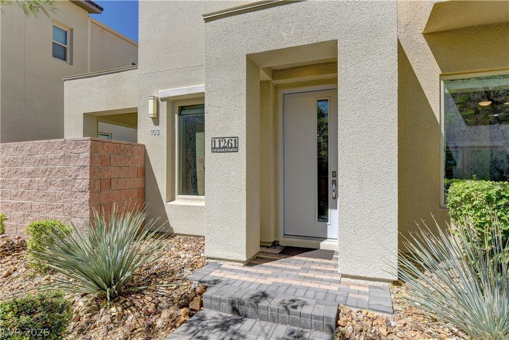 11261 Essence Point Avenue 103, Las Vegas, NV 89135 — photo 4