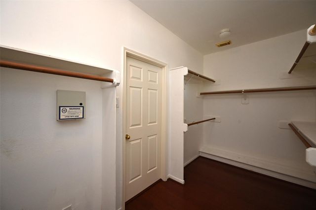 6419 Sutter Park Lane, Houston, TX 77066